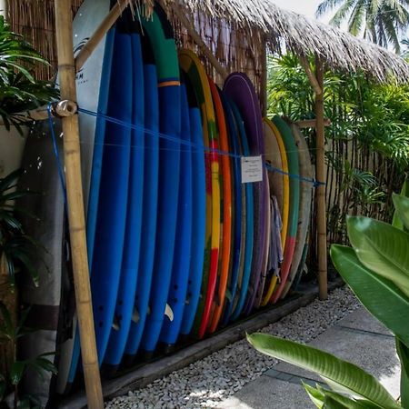 Dhm Surf Villa Kuta  Eksteriør bilde