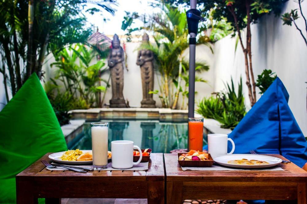 Dhm Surf Villa Kuta  Eksteriør bilde